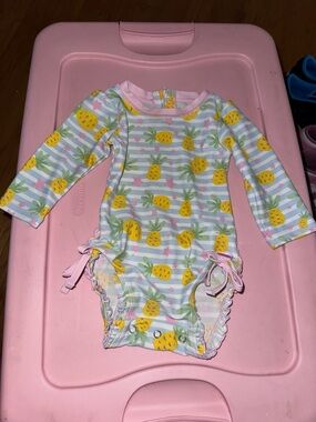 Ruffle Butts Pineapple Print Long-Sleeve One-Piece Sz 6-12 months